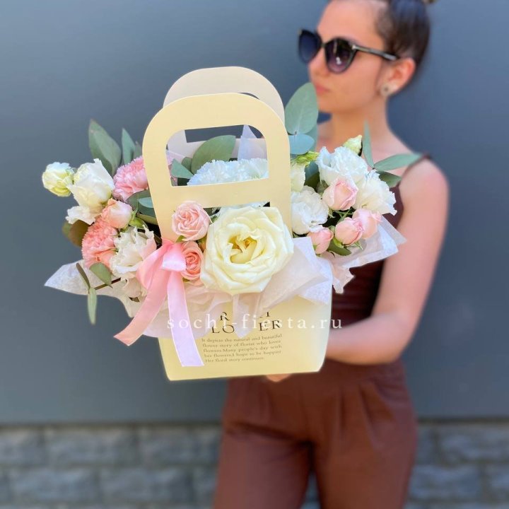 Цветочная сумочка "Рафаэль" в Грозные