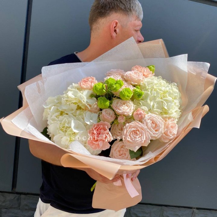 Авторский букет "Нежный крем" в Грозные