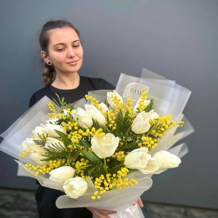 Букет тюльпанов и мимозы в Грозные