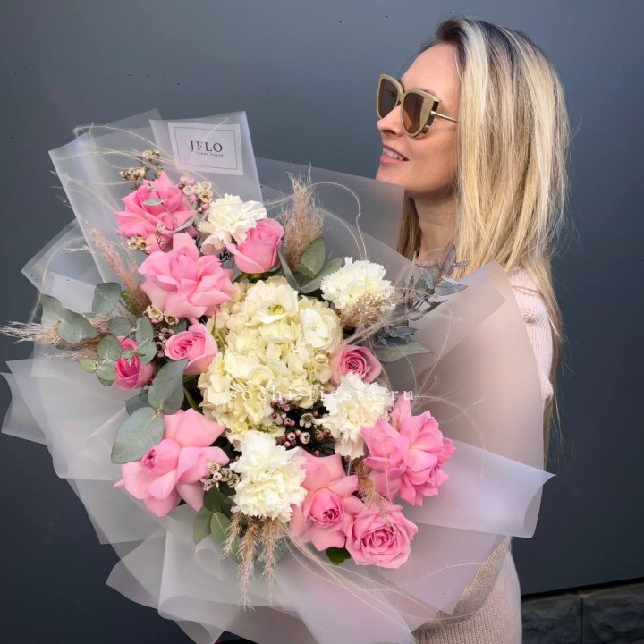 Авторский букет "Гармония" в Грозные