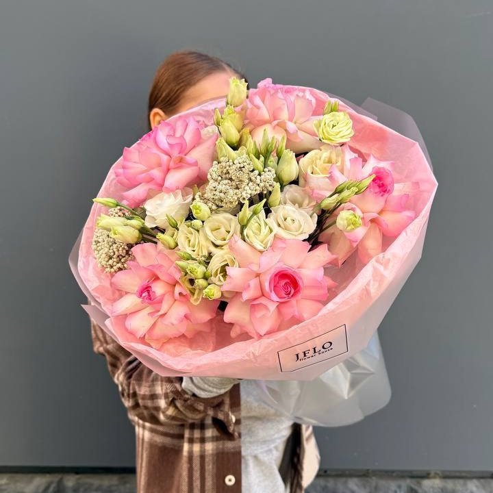 Букет "Розы с эустомой" в Грозные