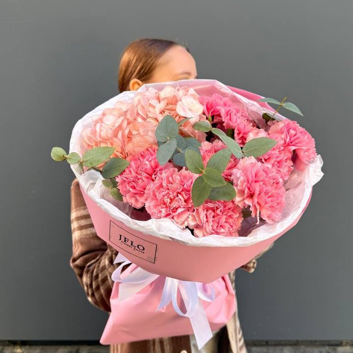 Дуо диантусы и гортензия в Грозные