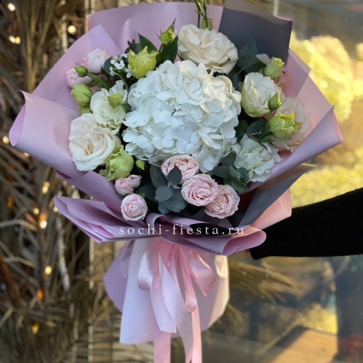 Букет с гортензией №3 в Грозные