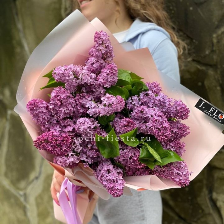 Букет сирени №3 в Грозные