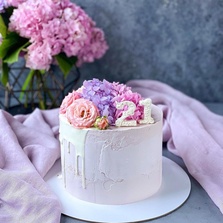 Торт с цифрой в Грозные