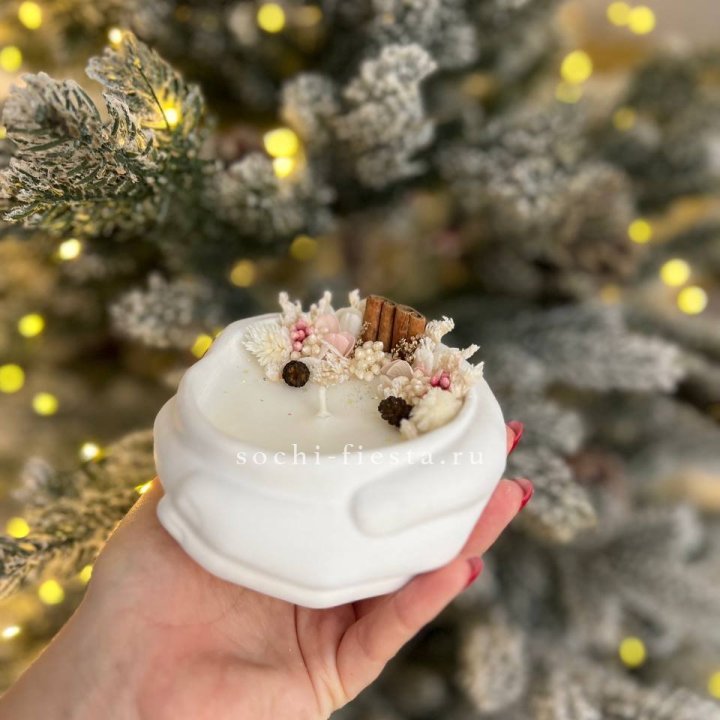 Свеча ароматическая в гипсе Руки с корицей в Грозные