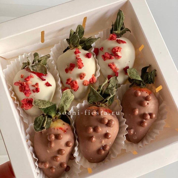 Клубника в шоколаде 6 ягод в Грозные
