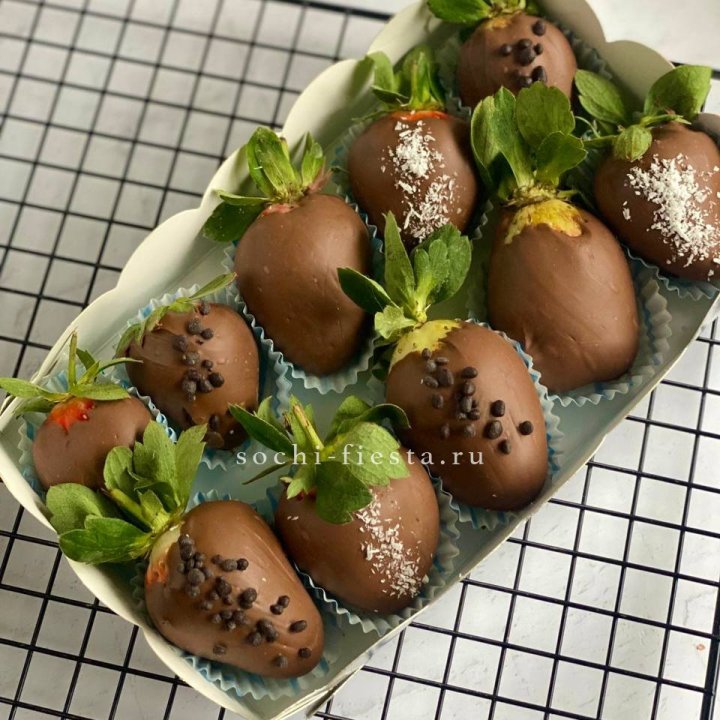 Клубника в шоколаде 10 ягод в Грозные