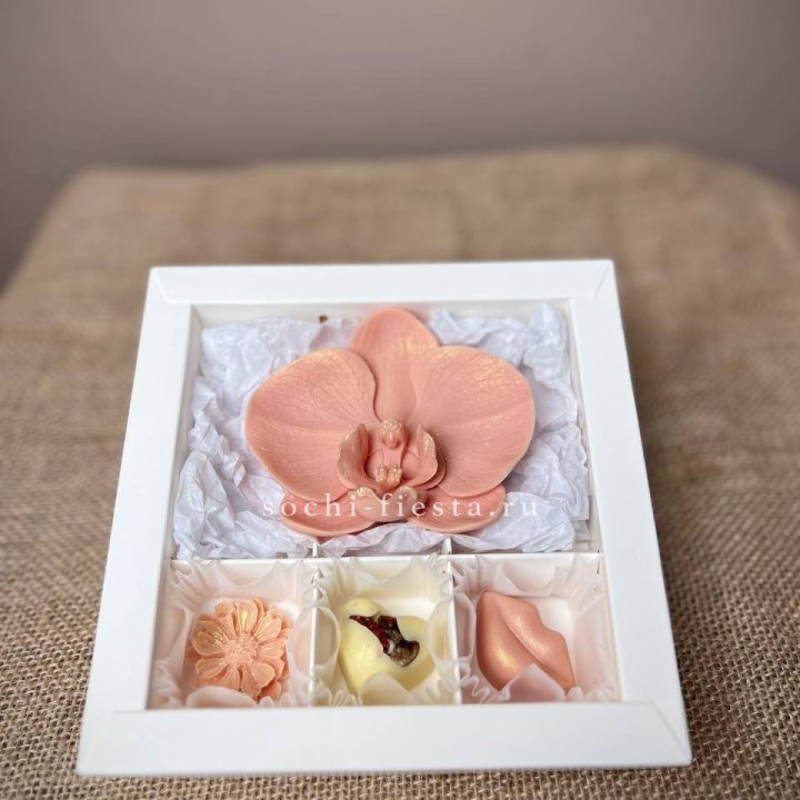 Конфеты из шоколада с Орхидеей в Грозные