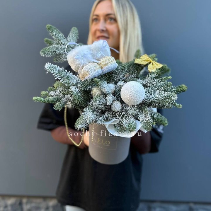 Новогодний бокс "Ботс голд" в Грозные