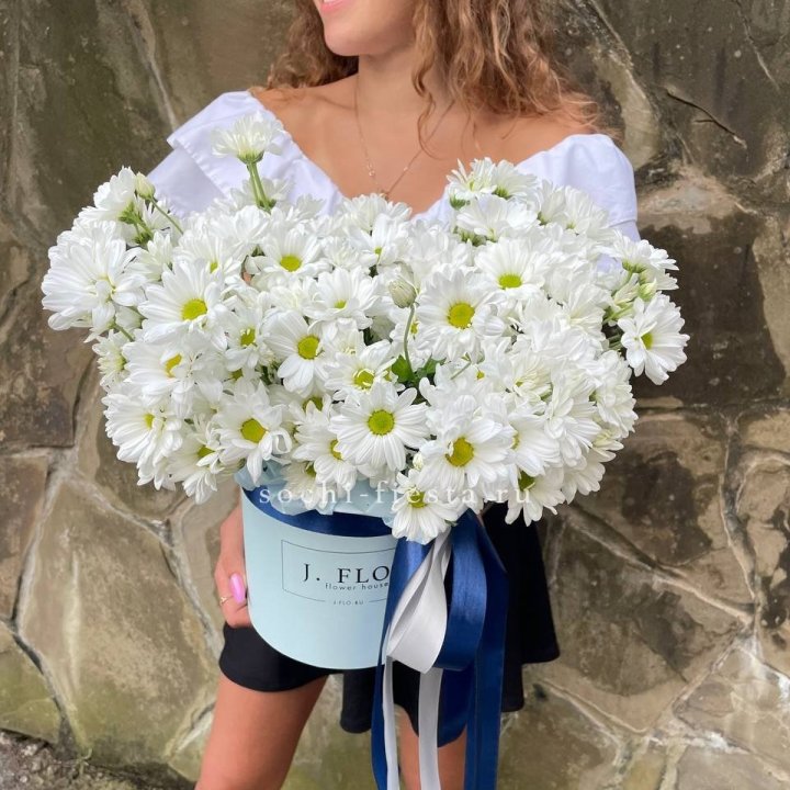 Коробка с хризантемами №2 в Грозные