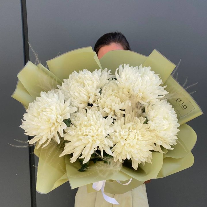 Букет одноголовых хризантем  в Грозные