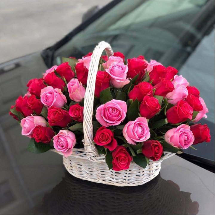 Корзина с розами  в Грозные