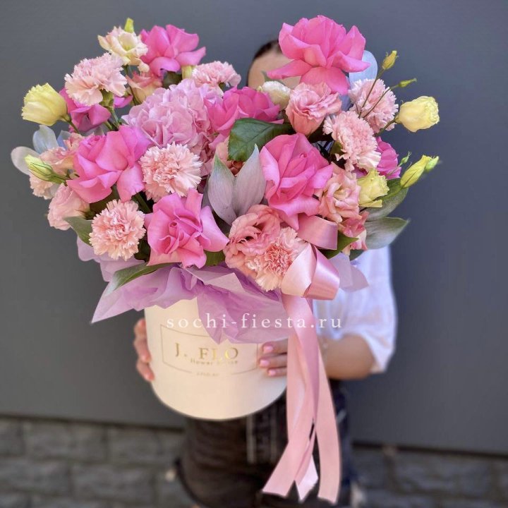 Цветочный бокс "Сальма" в Грозные