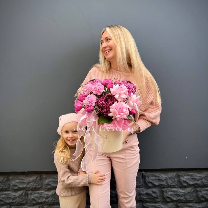 Цветочный бокс "Альба" в Грозные