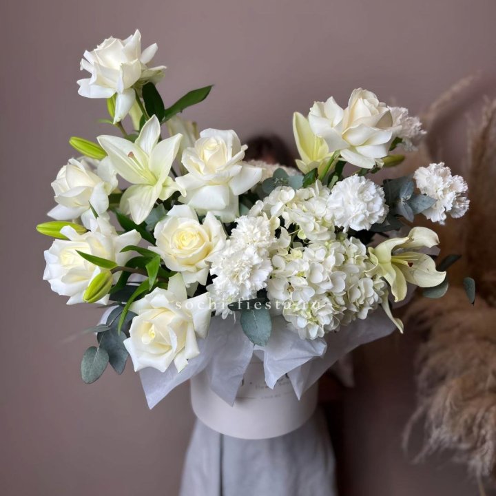 Цветочный бокс "Вайт дримс" в Грозные