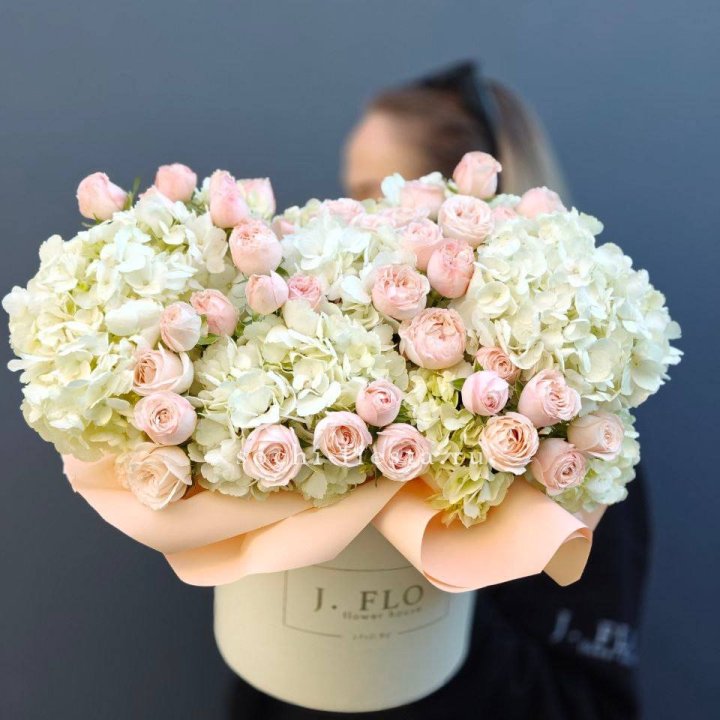 Дизайнерский бокс "Изабелла" в Грозные