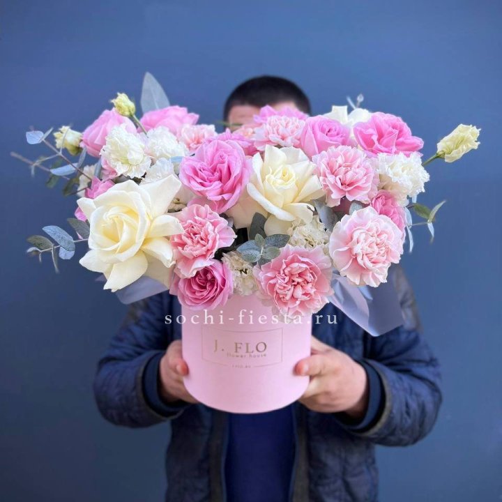 Цветочный бокс "Памела" в Грозные