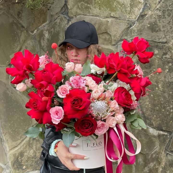 Яркий бокс "Для неё" в Грозные