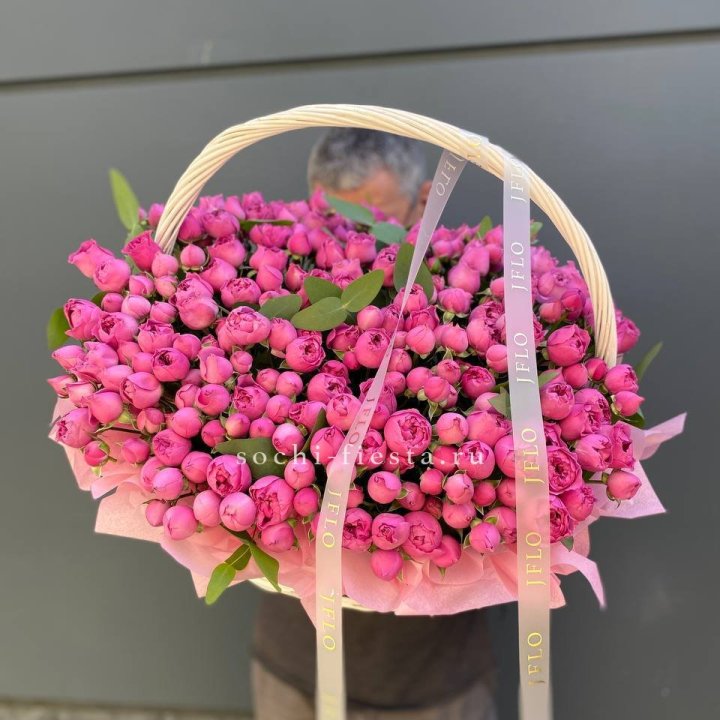 Корзина роз Мисти Баблс 101 в Грозные