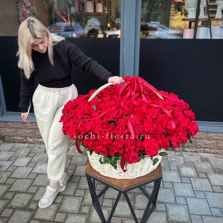 201 французская красная роза в Грозные