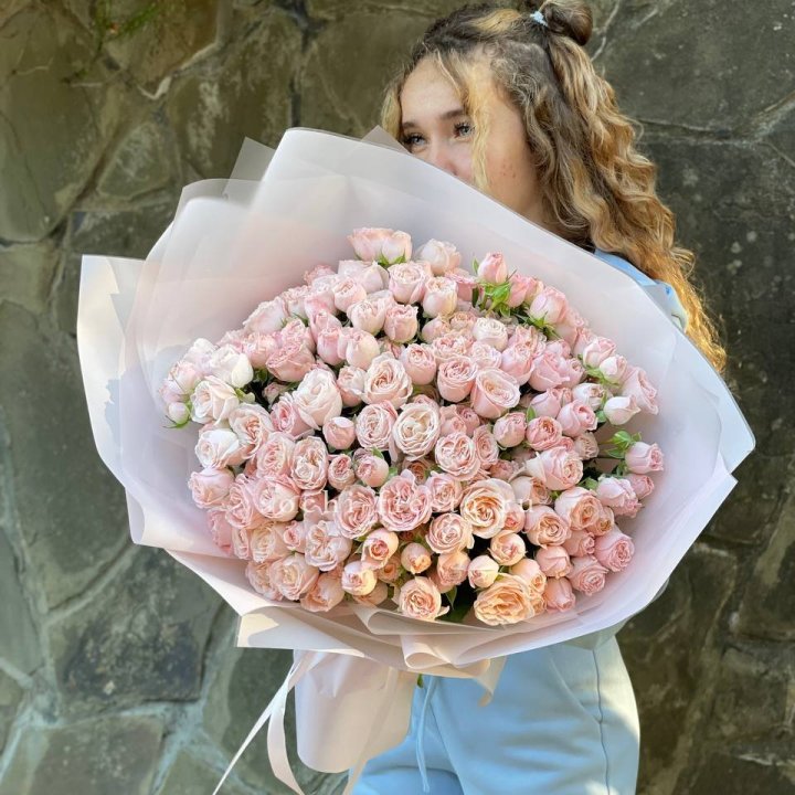 45 роза бомбастик Крем в Грозные