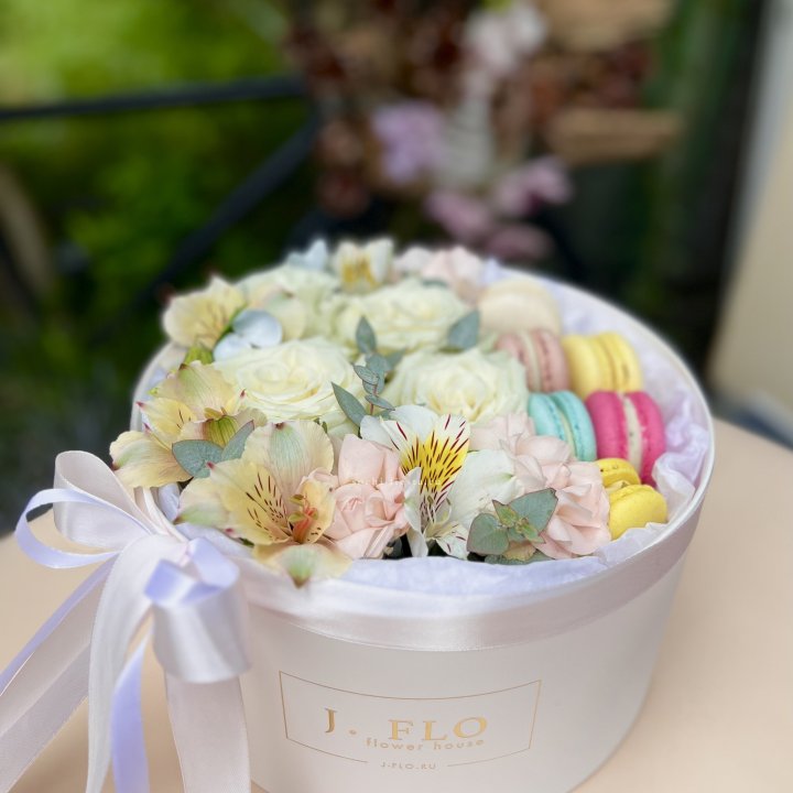 Цветочный бокс "Ника" в Грозные