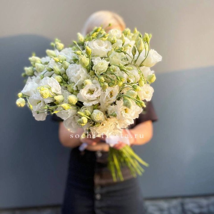 Букет эустом под ленту  в Грозные