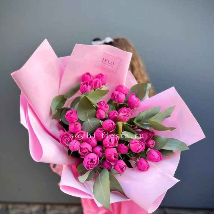 Пионовидные розы баблс в Грозные