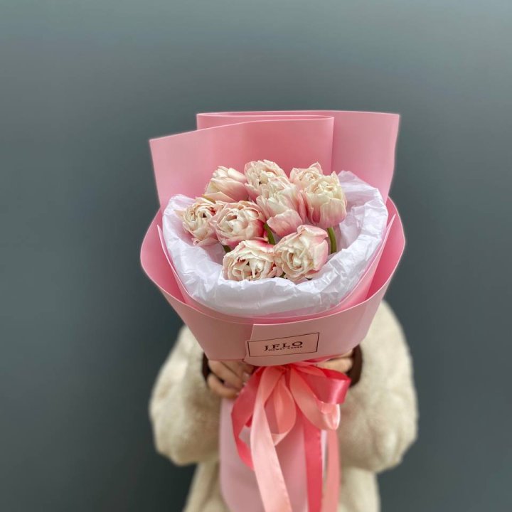 9 нежных тюльпанов в Грозные