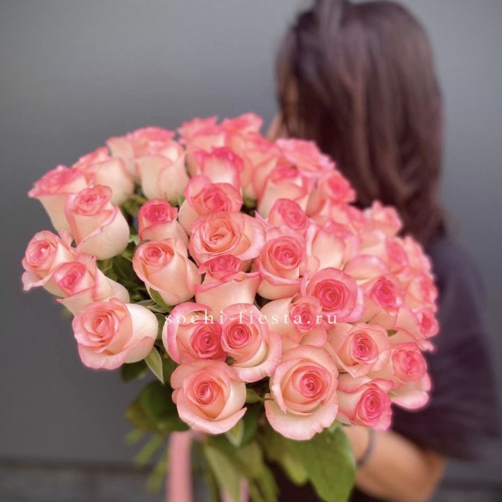 Охапка Роз Джумилия в Грозные