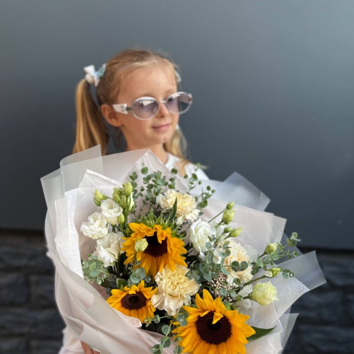  Букет  из стойких цветов с подсолнухами в Грозные