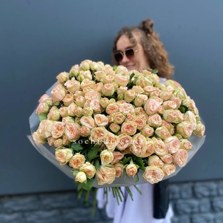 51 пионовидная роза в Грозные