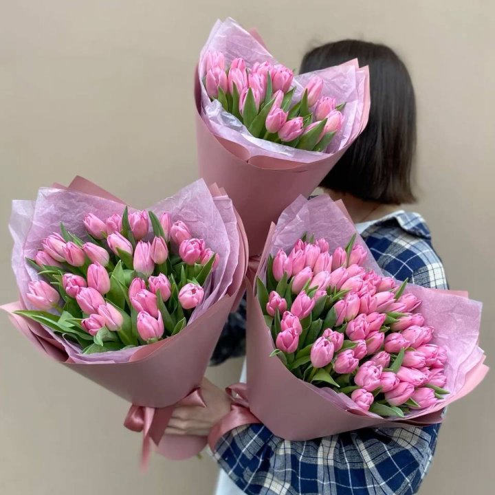 Букет розовых тюльпанов в Грозные