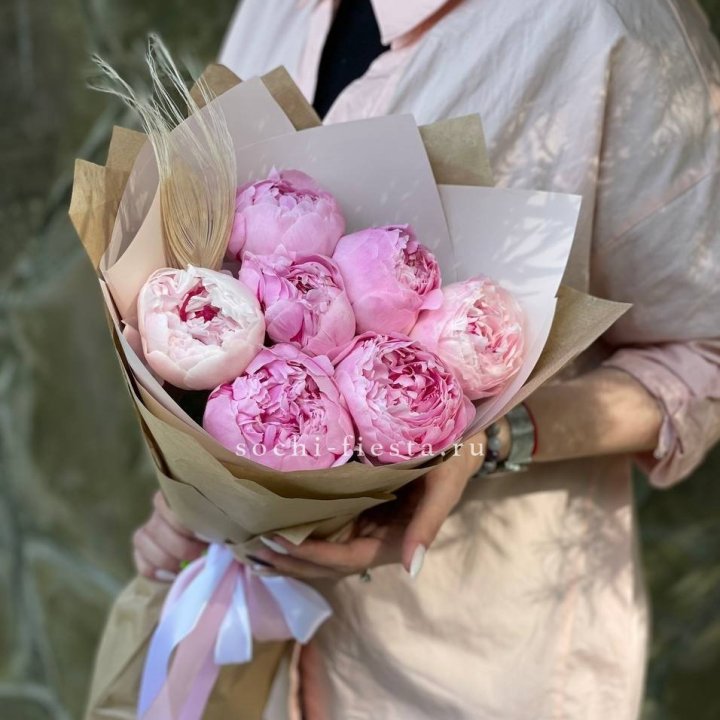 Букет пионов "Венди" в Грозные