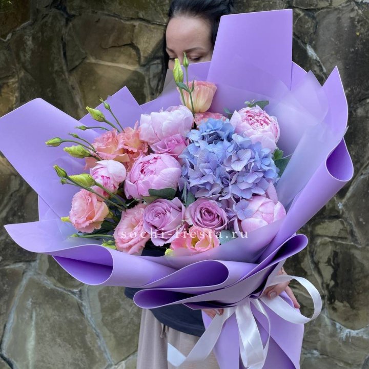 Букет с пионами "Блю логан" в Грозные