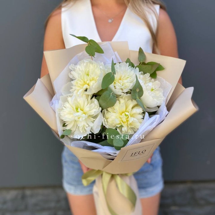 Букет белых пионов в Грозные