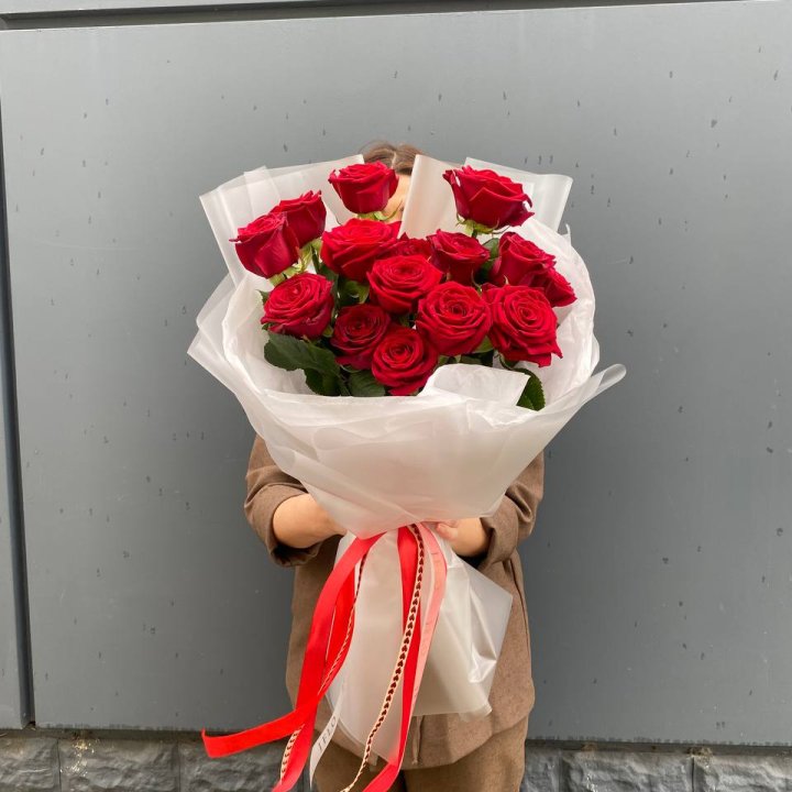 15 высоких роз  в Грозные
