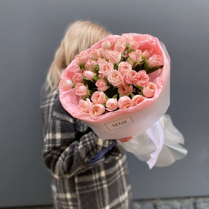 11 роз бомбастик в Грозные
