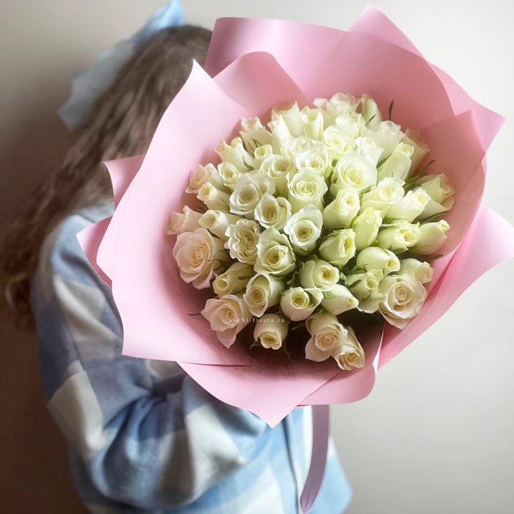 Букет из 51 белой розы (Кения) в Грозные