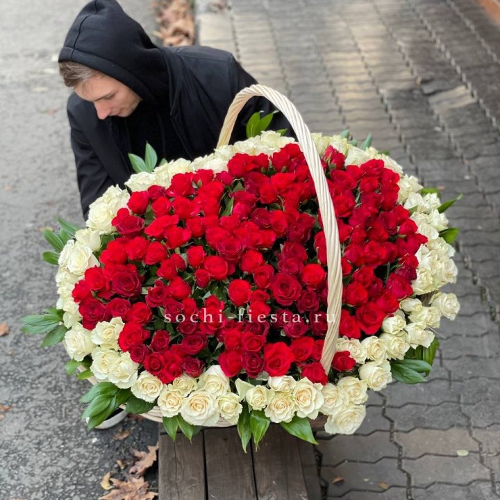 201  роза в корзине   в Грозные