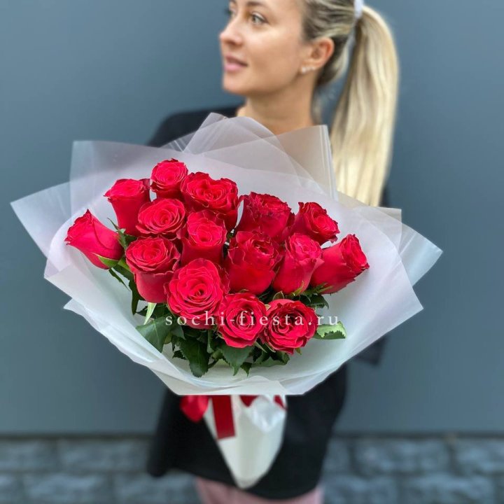 Букет из 15 красных роз  в Грозные
