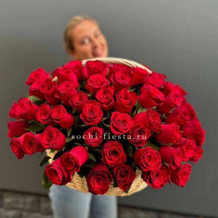 101 красная роза в корзине   в Грозные