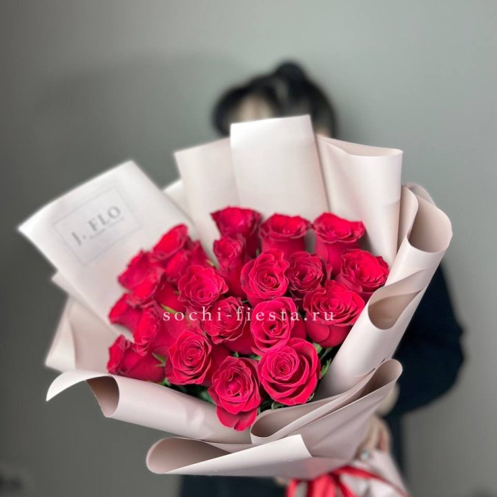 21 красная роза  в Грозные