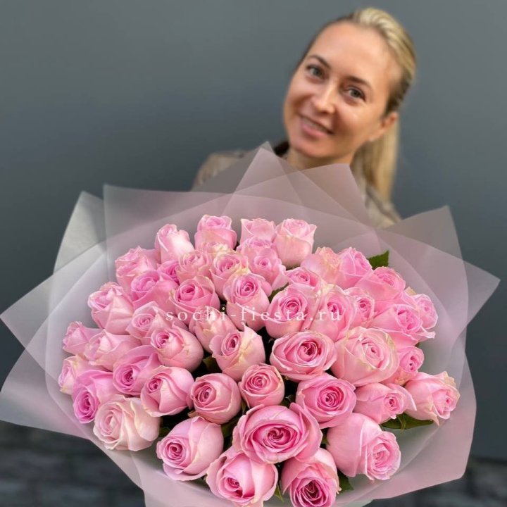 51 розовая роза в Грозные