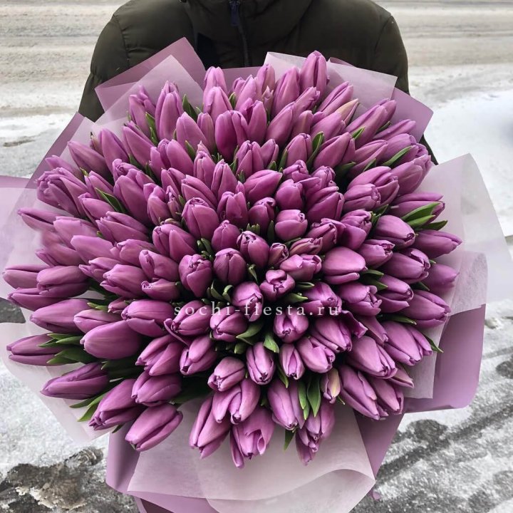 101 сиреневый тюльпан в Грозные