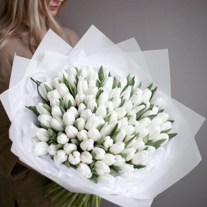 101 белый тюльпан в Грозные