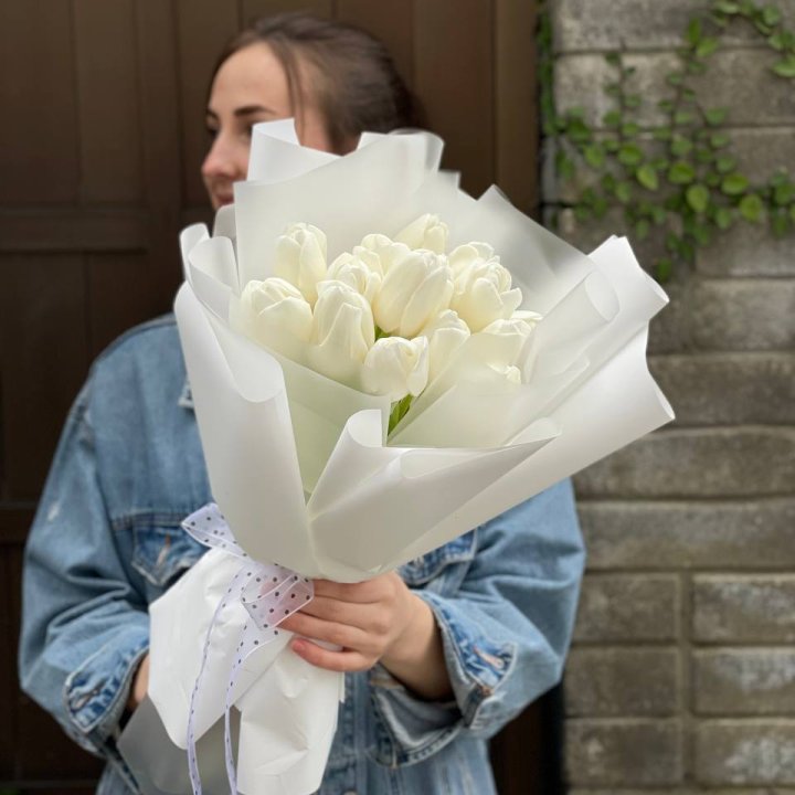 Букет белоснежных тюльпанов в Грозные